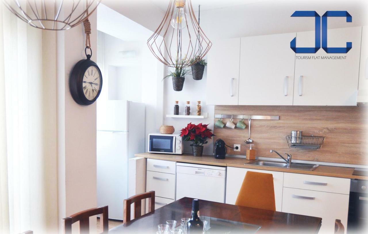 Country Apartment By Jc Porto Bagian luar foto